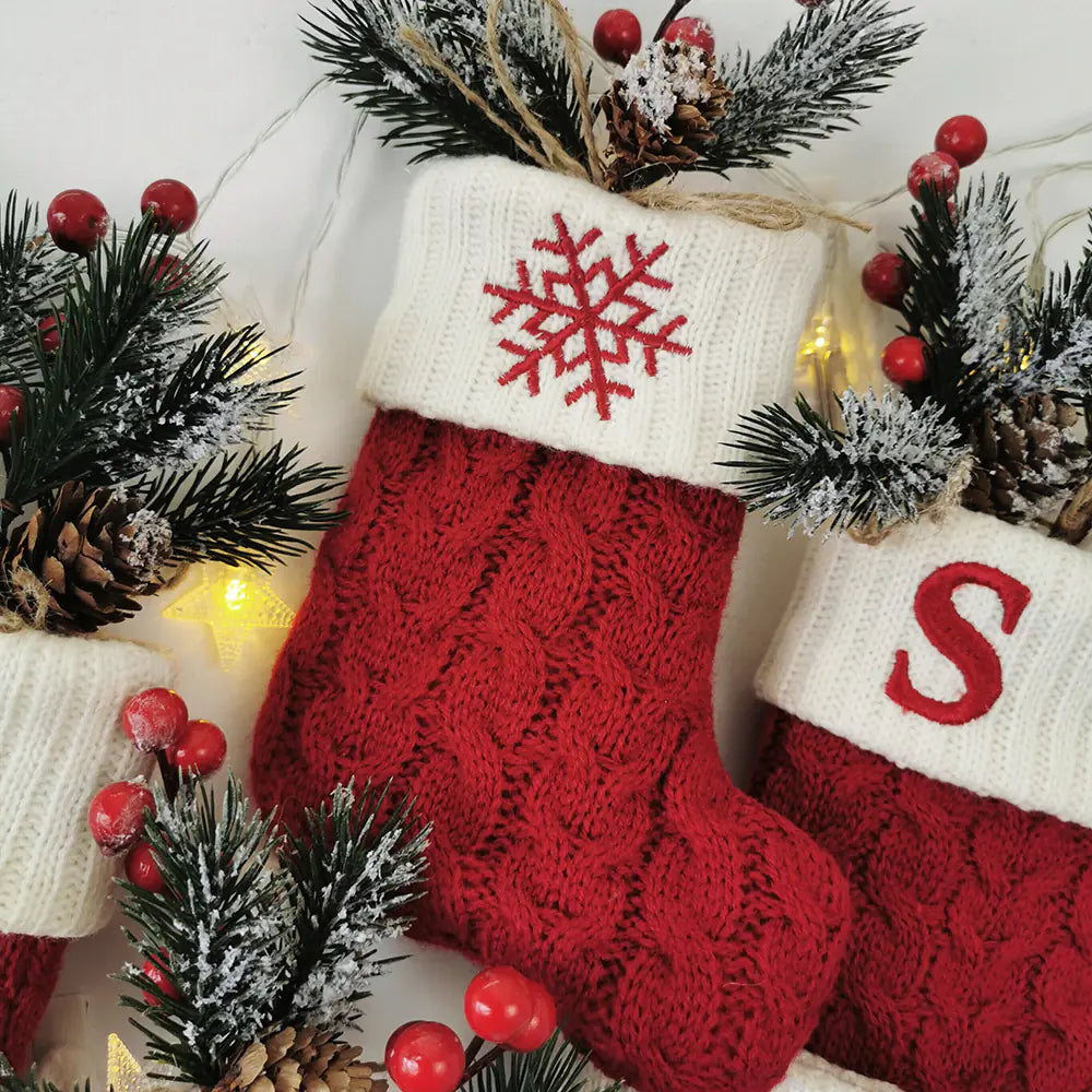 Knitted Christmas Letter Socks - Dark M1ndz
