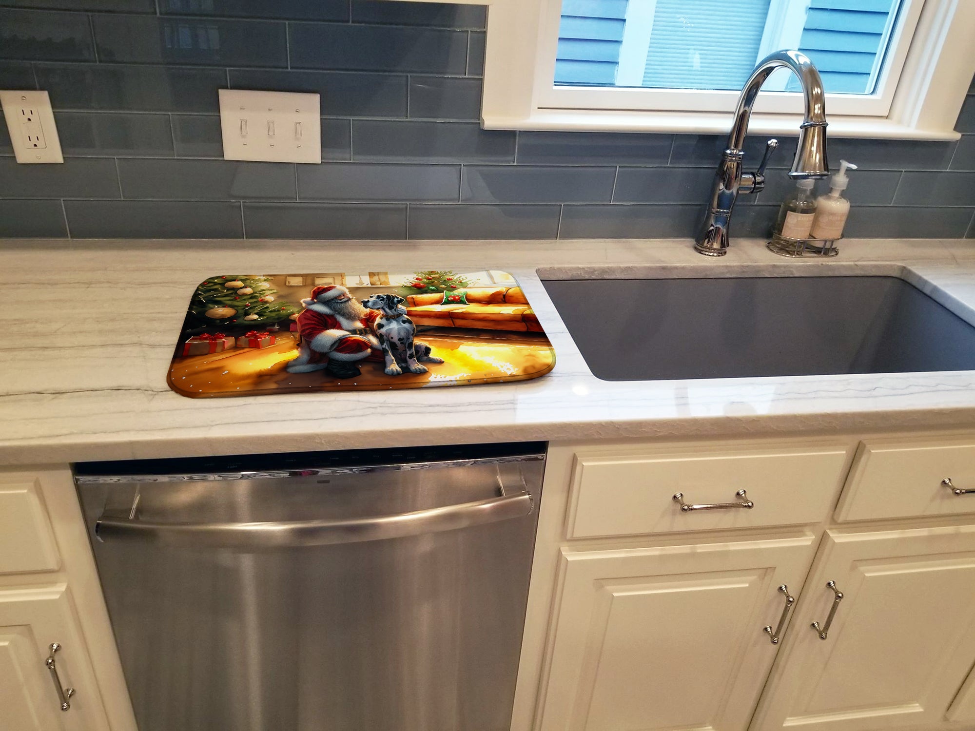 Great Dane and Santa Claus Dish Drying Mat - Dark M1ndz